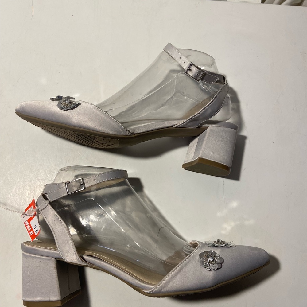 Rialto gray sateen low block heel shoes with sequin embellishments various sizes - Picture 5 of 8